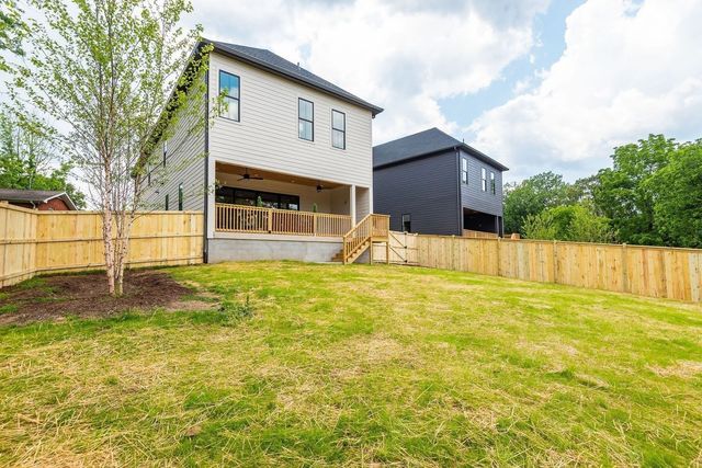 6412A Premier Dr, Nashville, TN 37209