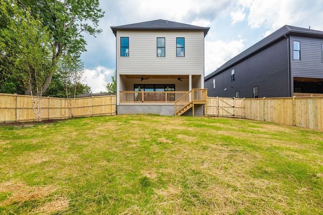 6412A Premier Dr, Nashville, TN 37209