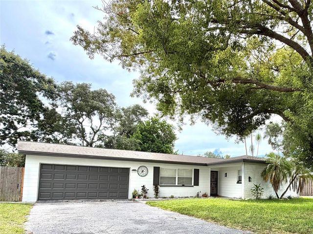 10380 TANGELO ROAD, Seminole, FL 33772