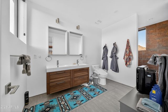 5721 E MIRAMONTE Drive, Cave Creek, AZ 85331