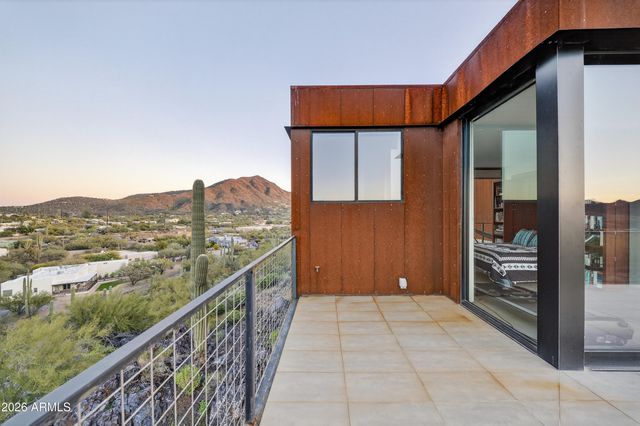 5721 E MIRAMONTE Drive, Cave Creek, AZ 85331