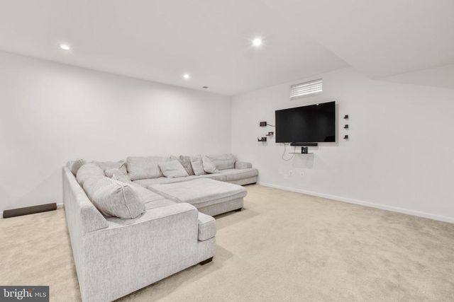 10413 SPOTSWOOD DR, Fredericksburg, VA 22408