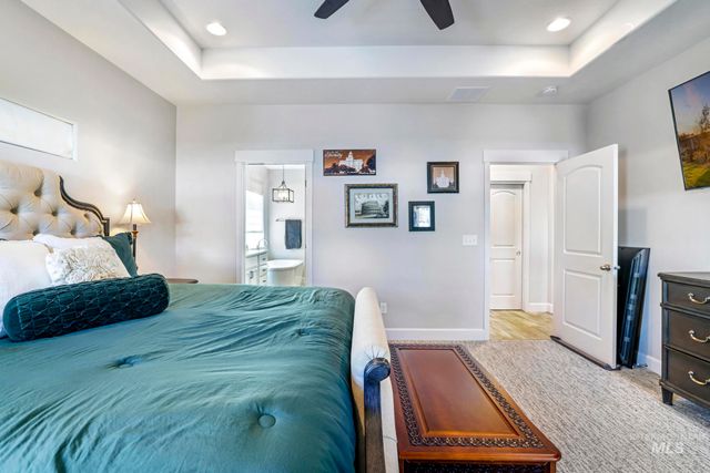 781 Midnight Sun Loop, Twin Falls, ID 83301