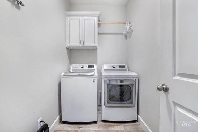 781 Midnight Sun Loop, Twin Falls, ID 83301