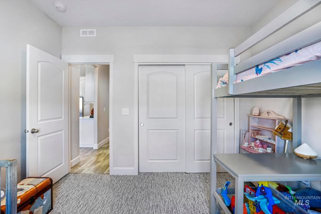 781 Midnight Sun Loop, Twin Falls, ID 83301