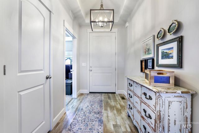 781 Midnight Sun Loop, Twin Falls, ID 83301