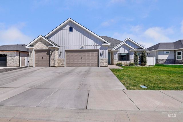 781 Midnight Sun Loop, Twin Falls, ID 83301