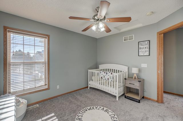 15444 Foster Drive N, Hugo, MN 55038