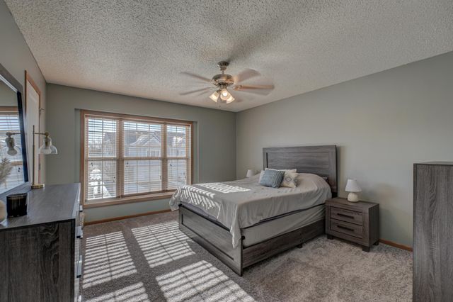 15444 Foster Drive N, Hugo, MN 55038