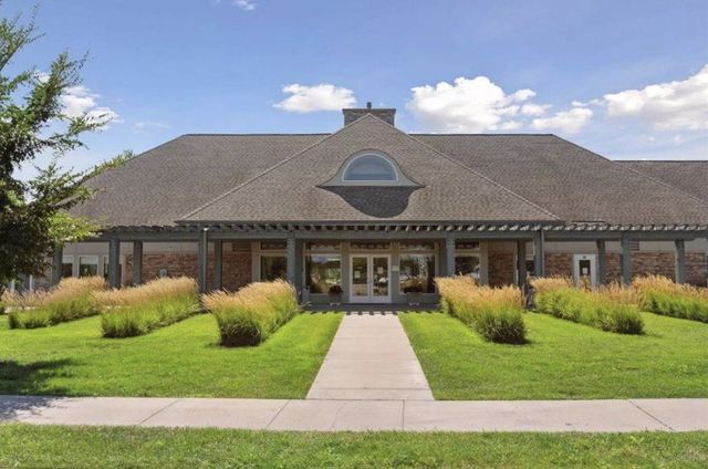 15444 Foster Drive N, Hugo, MN 55038