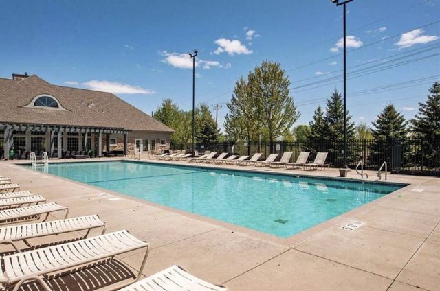 15444 Foster Drive N, Hugo, MN 55038