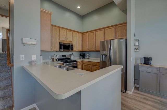 15444 Foster Drive N, Hugo, MN 55038