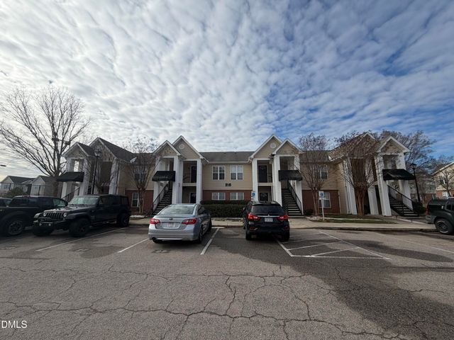 2500 Huntscroft Lane 200, Raleigh, NC 27617