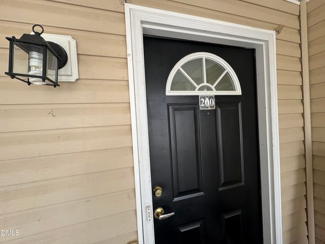 2500 Huntscroft Lane 200, Raleigh, NC 27617