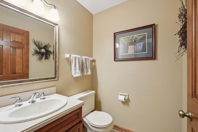 312 Lilac LANE, Grafton, WI 53024