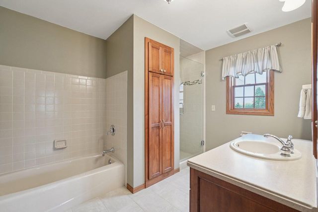 312 Lilac LANE, Grafton, WI 53024