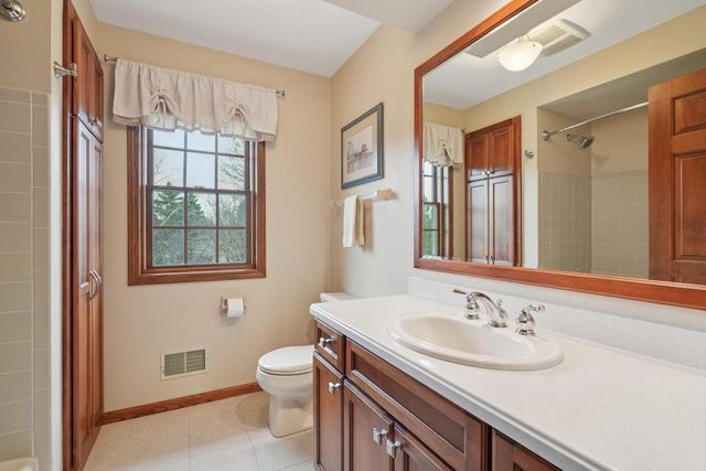 312 Lilac LANE, Grafton, WI 53024