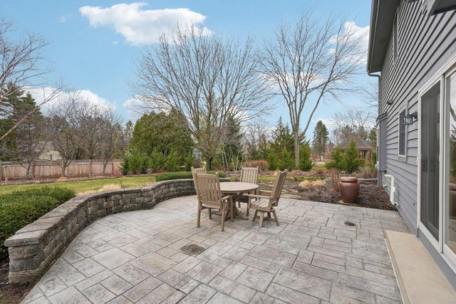 312 Lilac LANE, Grafton, WI 53024