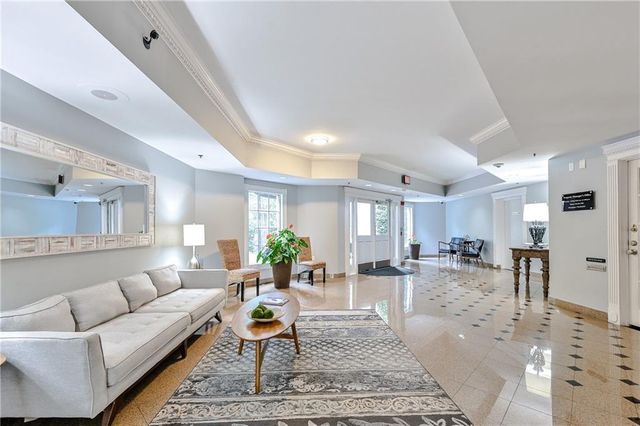1 Biscayne Drive NW 309, Atlanta, GA 30309