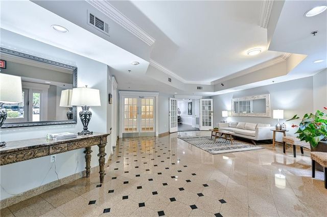 1 Biscayne Drive NW 309, Atlanta, GA 30309