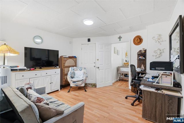6605 Durham Avenue, North Bergen, NJ 07047