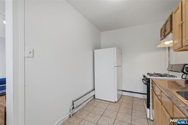 6605 Durham Avenue, North Bergen, NJ 07047