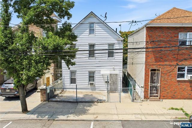 6605 Durham Avenue, North Bergen, NJ 07047