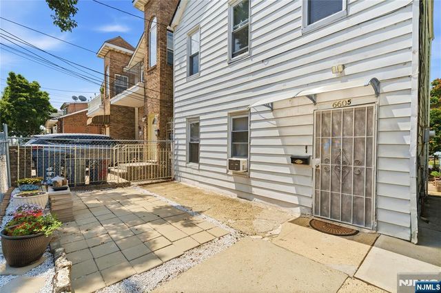 6605 Durham Avenue, North Bergen, NJ 07047