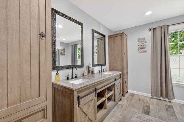 428 Karstridge Rd, Smyrna, TN 37167