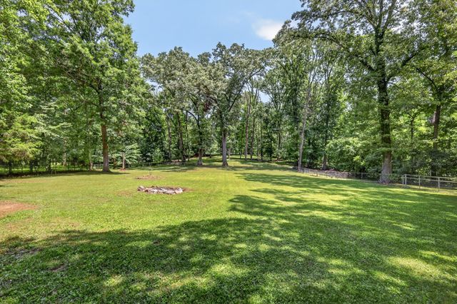 428 Karstridge Rd, Smyrna, TN 37167