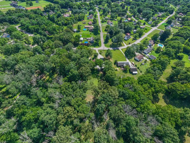 428 Karstridge Rd, Smyrna, TN 37167