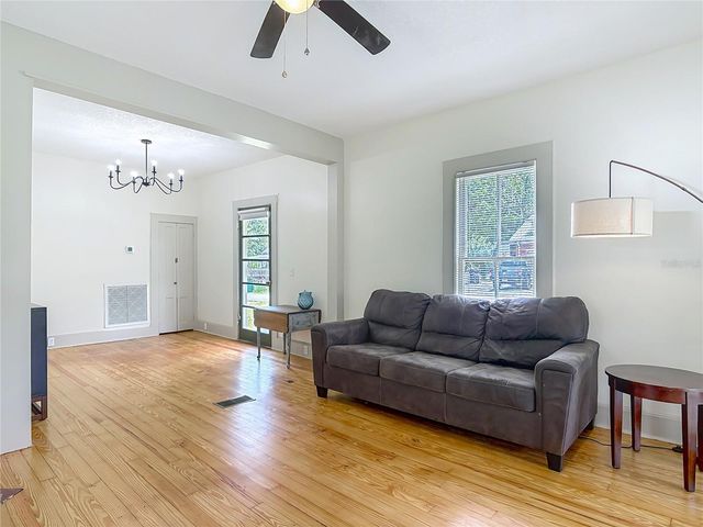 601 N ADELLE AVENUE, Deland, FL 32720