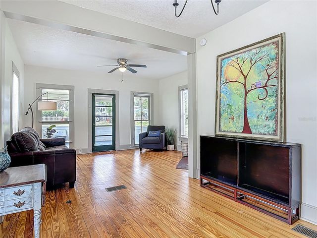 601 N ADELLE AVENUE, Deland, FL 32720