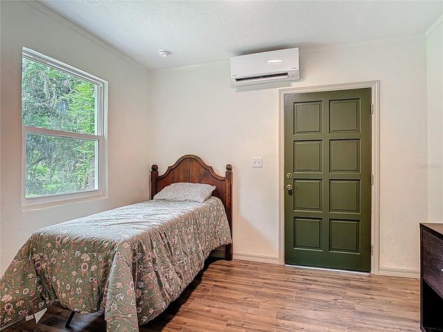 601 N ADELLE AVENUE, Deland, FL 32720