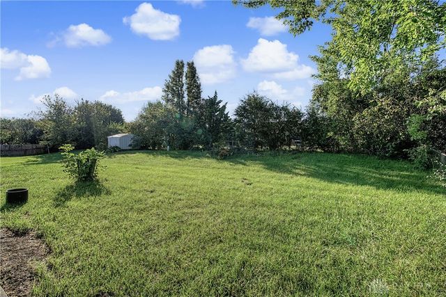 2073 Thimble Creek Drive, Trotwood, OH 45426