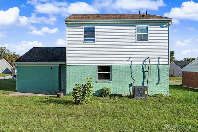 2073 Thimble Creek Drive, Trotwood, OH 45426