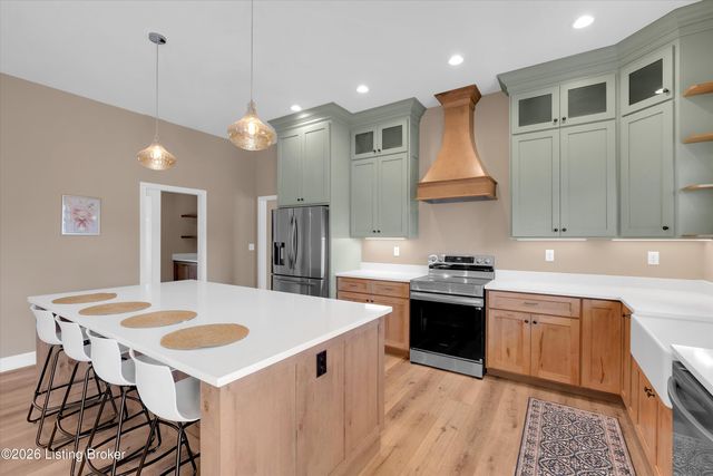 245 Partridge Run Rd, Shepherdsville, KY 40165