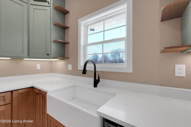 245 Partridge Run Rd, Shepherdsville, KY 40165