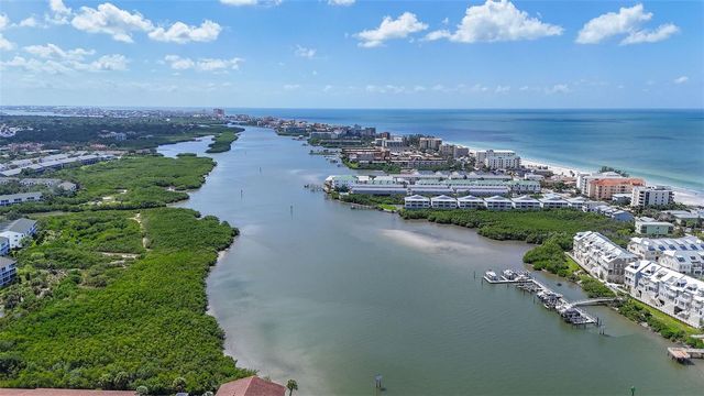 10215 REGAL DRIVE 18, Largo, FL 33774