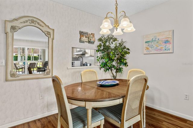 10215 REGAL DRIVE 18, Largo, FL 33774