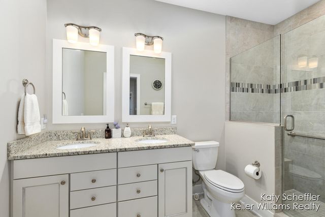 6960 E Rain Garden Lane NE, Rockford, MI 49341