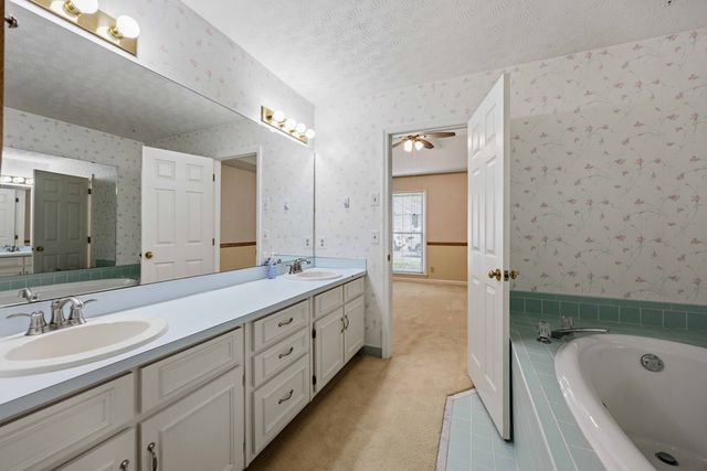 716 Robin's Nest Court, Columbus, GA 31909