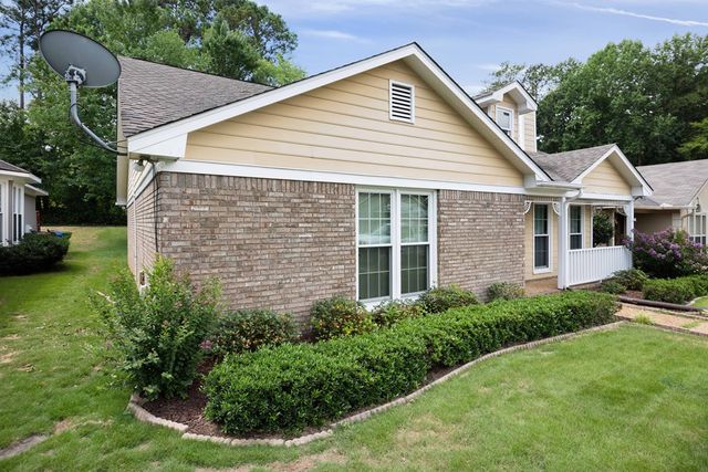 716 Robin's Nest Court, Columbus, GA 31909