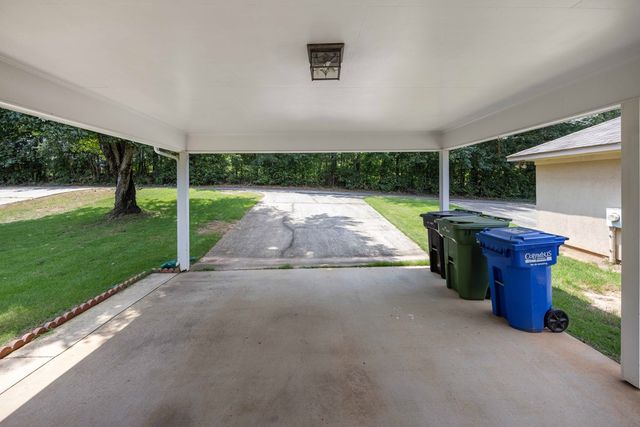 716 Robin's Nest Court, Columbus, GA 31909