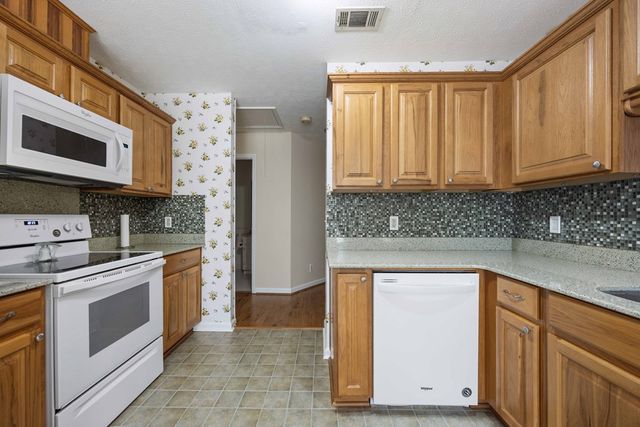 716 Robin's Nest Court, Columbus, GA 31909