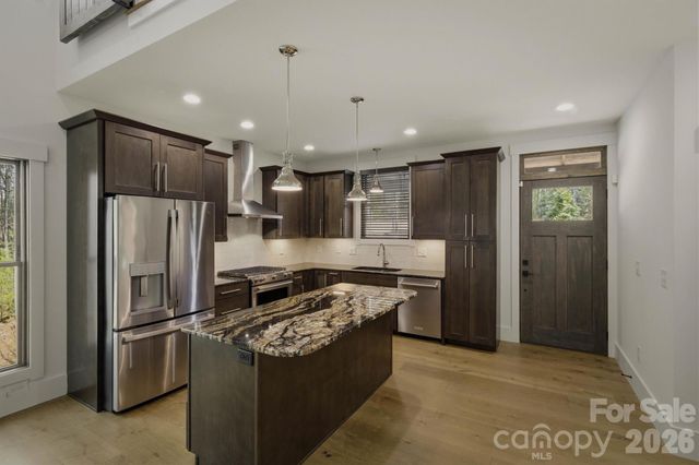 40 Kingfisher Trace 108, Nebo, NC 28761