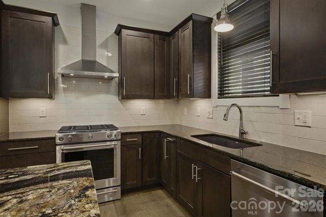 40 Kingfisher Trace 108, Nebo, NC 28761