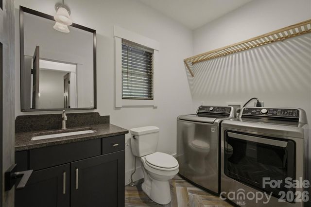 40 Kingfisher Trace 108, Nebo, NC 28761