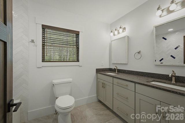 40 Kingfisher Trace 108, Nebo, NC 28761