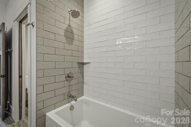 40 Kingfisher Trace 108, Nebo, NC 28761